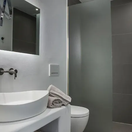 Aether - Infinity Pool Mykonos *